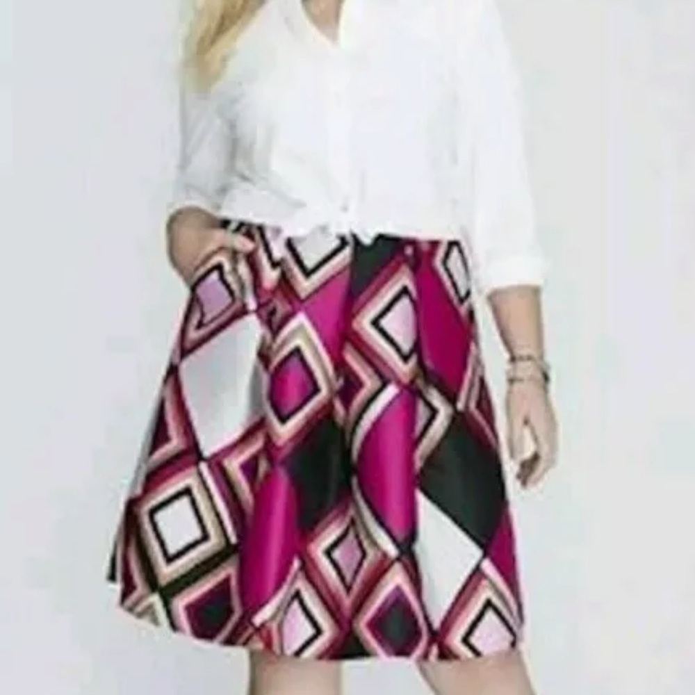 Lane Bryant Pink Geometric Diamond Pleated Circle Skirt Size 22 Flirty Feminine